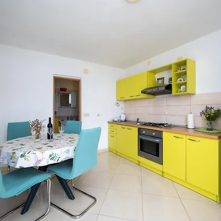 Apartment By The Sea Savar, Dugi Otok - 23087