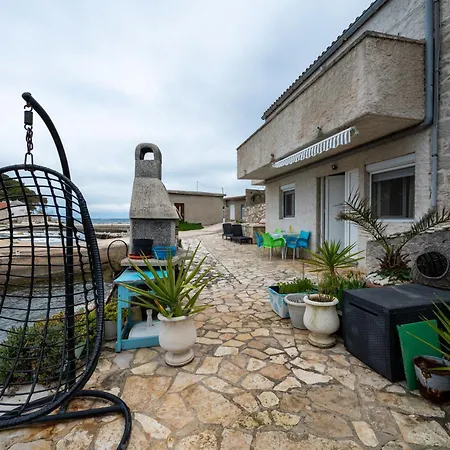Apartment By The Sea Savar, Dugi Otok - 23087